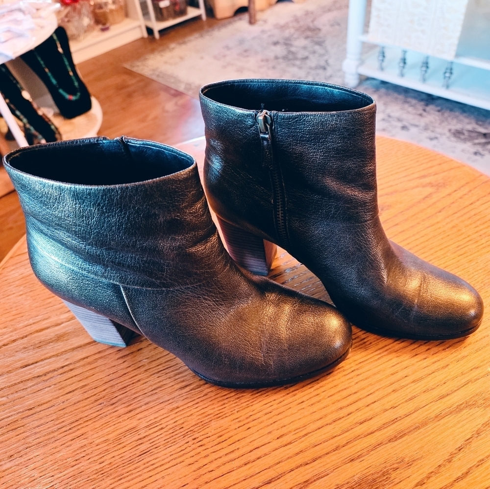 New Cole Haan Nike Air Cassidy Comfortable Bronze Ankle Boots - Picture 7 of 9